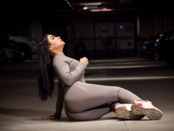 MorganMizrachi webcam model stream image