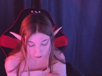 A1ice webcam model stream image