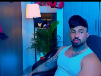 naughty_dominant webcam model stream image