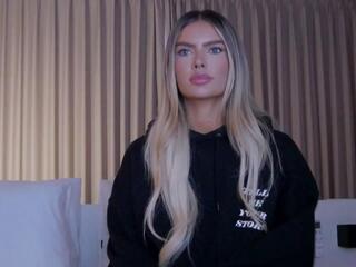 Anais A webcam model stream image