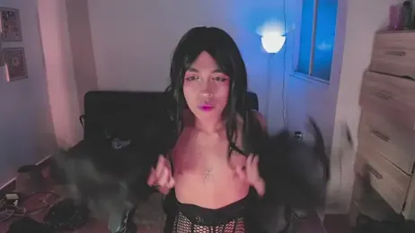 Nikkita_Dragon webcam model stream image