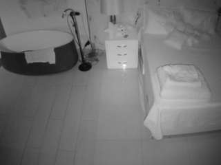 voyeurcam-casa-salsa-bedroom-6 webcam model stream image