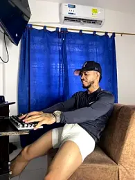 Kylian_Alessandro webcam model stream image