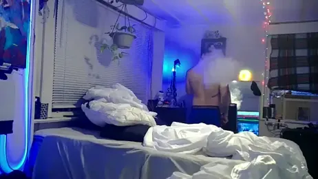 Luv2SuckBWC92 webcam model stream image