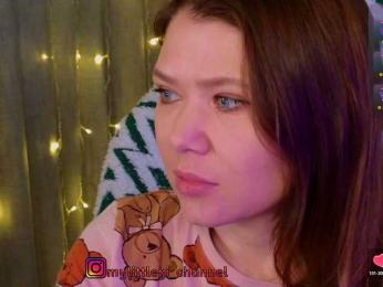 MyLittlegi webcam model stream image