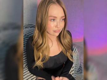 MILEDIUM webcam bongacams model stream image
