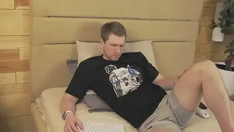 EthanPinkman webcam model stream image