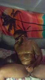 Pearlstic webcam model stream image