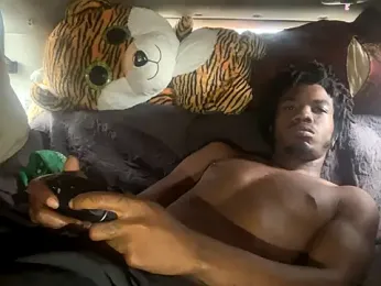 SlimeCrownzOut5 webcam stripchat model stream image