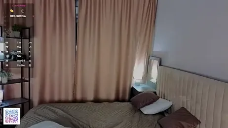 AngelenaCrittendon webcam model stream image