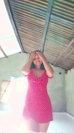 honesexy webcam model stream image