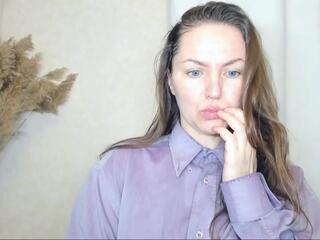 Audrey Wild webcam model stream image