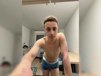 BigLove11 webcam model stream image