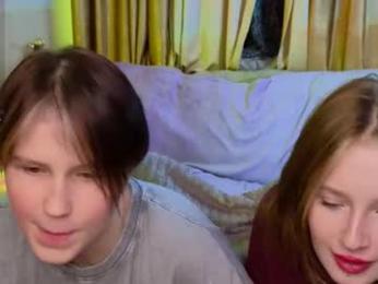 berry_assortment webcam model stream image