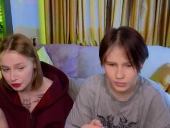 berry_assortment webcam model stream image