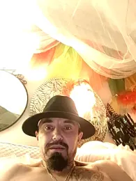 ClonicKaaba webcam stripchat model stream image