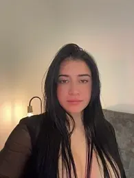 KallyMyller1 webcam model stream image