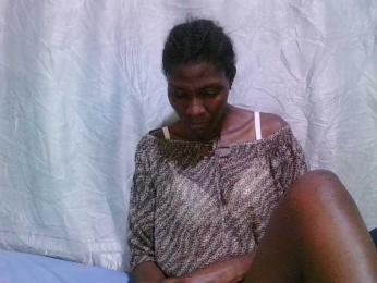 ivvy6 webcam bongacams model stream image