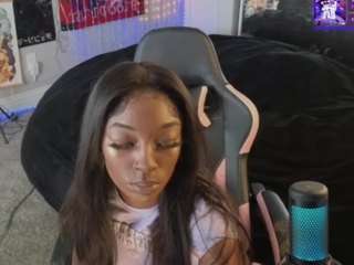 niviawolfe webcam model stream image