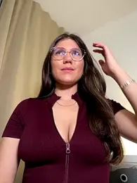 AmelieLaurent_ webcam model stream image