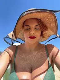 Selvaggia_official83 webcam stripchat model stream image