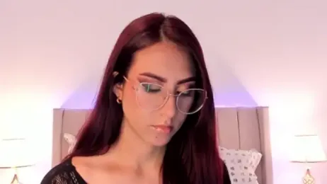 DaraBeckett webcam model stream image