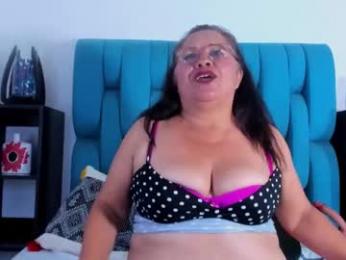 keiralennox webcam chaturbate model stream image