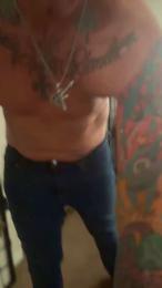 HardwrkingK0 webcam model stream image