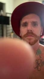 HardwrkingK0 webcam model stream image