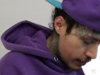 trieone webcam model stream image