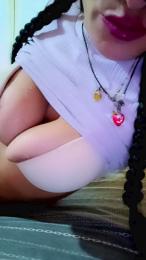 LunaVera webcam model stream image