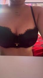 Chiquitoro webcam model stream image