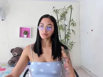 ASIAM_BRUNET webcam model stream image