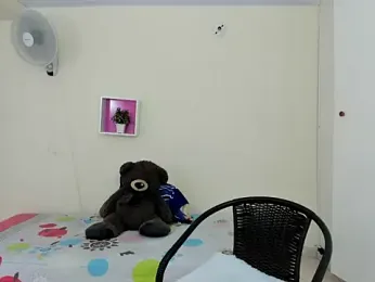 ASIAM_BRUNET webcam model stream image