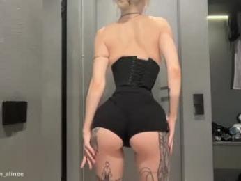 golden_alinee webcam model stream image