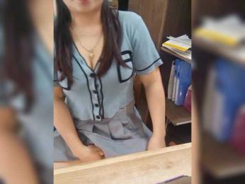 Dream-ari webcam bongacams model stream image