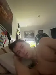 Toyjungee webcam model stream image