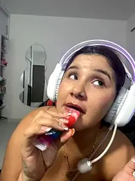 ValleryParker webcam model stream image