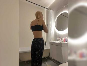 lina_wap webcam bongacams model stream image