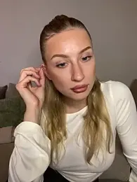 belle98 webcam model stream image