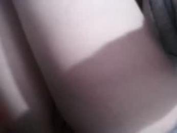 gothhhmeout webcam model stream image