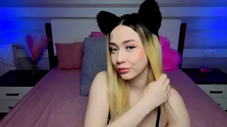 AriaSugar webcam model stream image