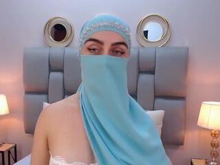 Aliah Manzur webcam model stream image