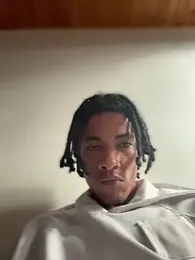 BearBigDick_ webcam model stream image