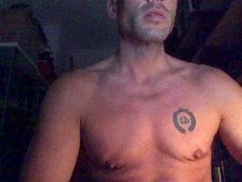 Xisco8_2 webcam cam4 model stream image