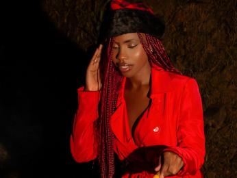 CrischelNovaks webcam model stream image