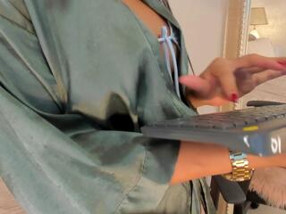 Isabella Hils webcam model stream image