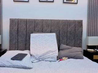 Luciana Belair webcam model stream image