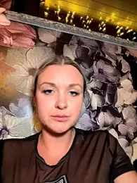 Bella-Tight webcam model stream image