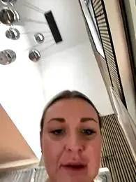 Bella-Tight webcam model stream image